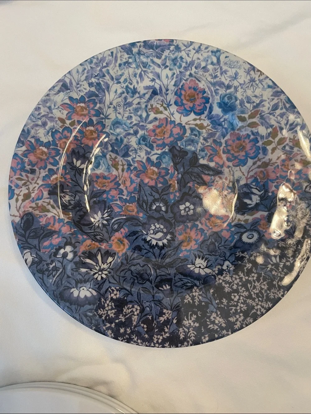 Williams Sonoma Michelle Kim Watercolor Plastic Outdoor Plates (5)